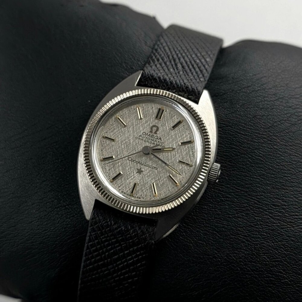 Omega - Constellation Automatic - 567.011 - Women - 1968 (Vintage Women's Watch)